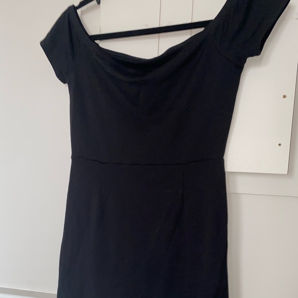 Black Ruffle Bottom Dress - Picture 2 of 2